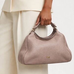 Mathew+Julian blush Elegant Beige Shoulder Bag